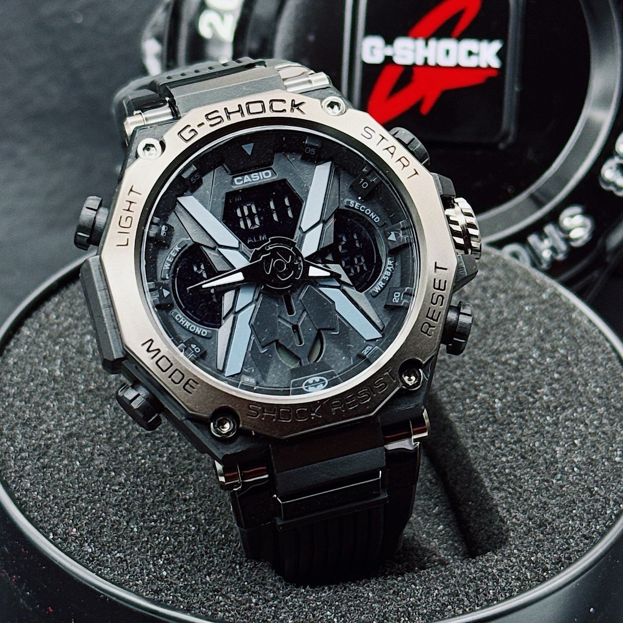 Casio G-Shock Dark Knight Batman Edition