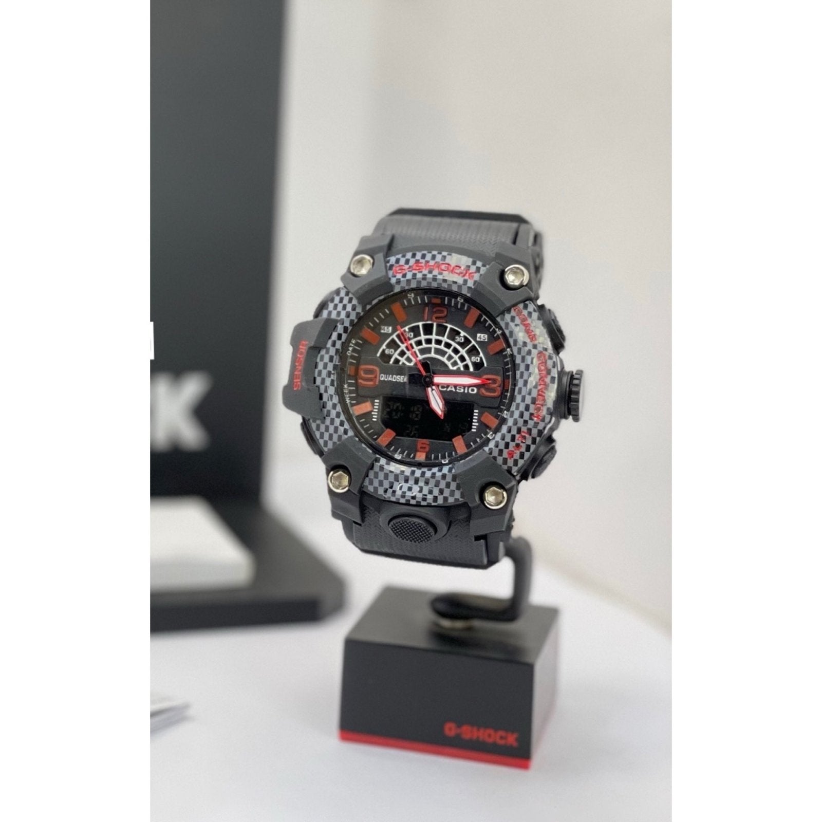 G-Shock Black - Red
